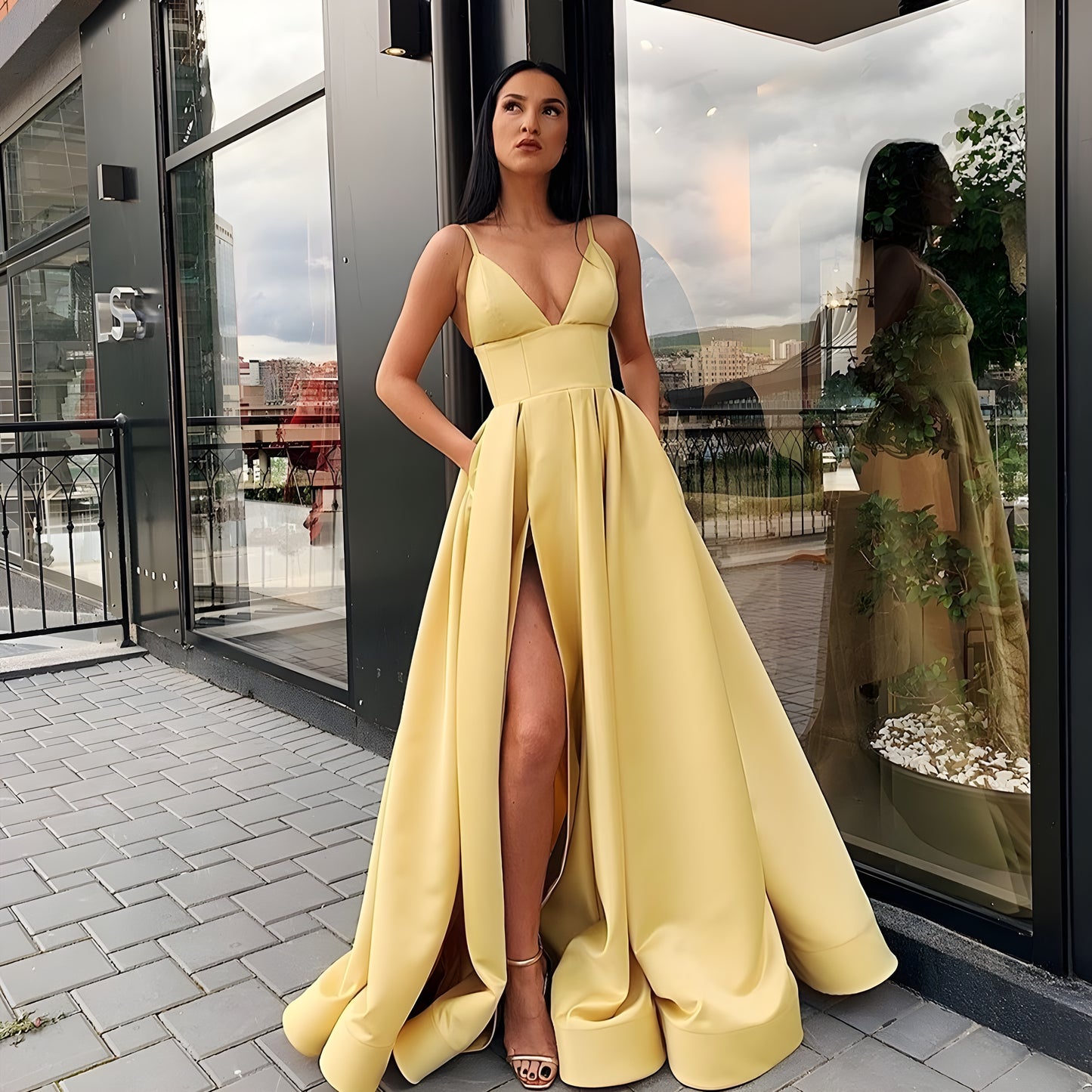 Sarah™ | Robe de Soirée de Luxe avec Fente Haute