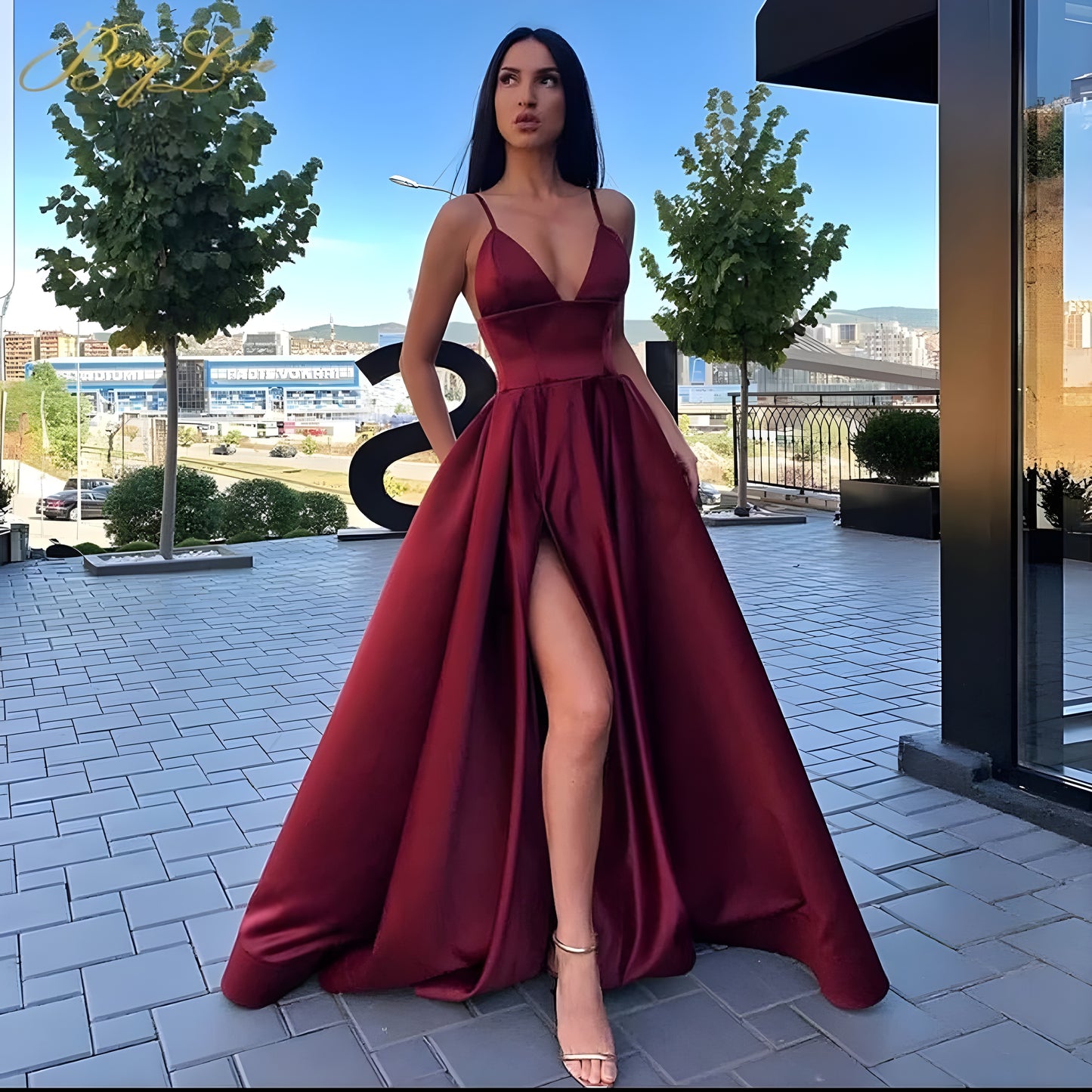Sarah™ | Robe de Soirée de Luxe avec Fente Haute