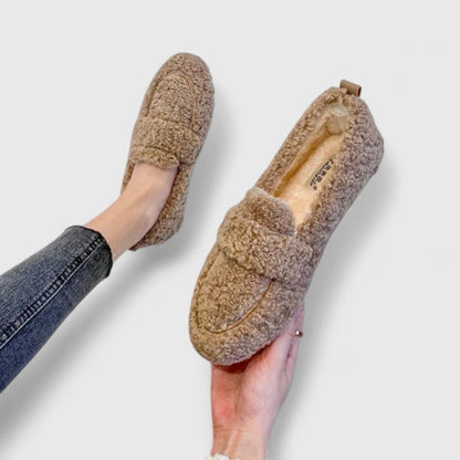Celeste™ | Chaussons de Luxe en Peluche